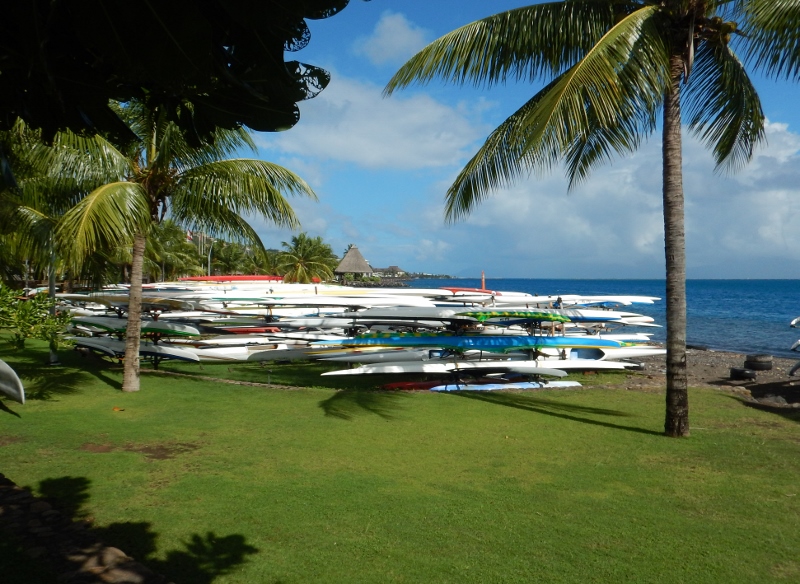 Waka on the Pape'ete waterfront